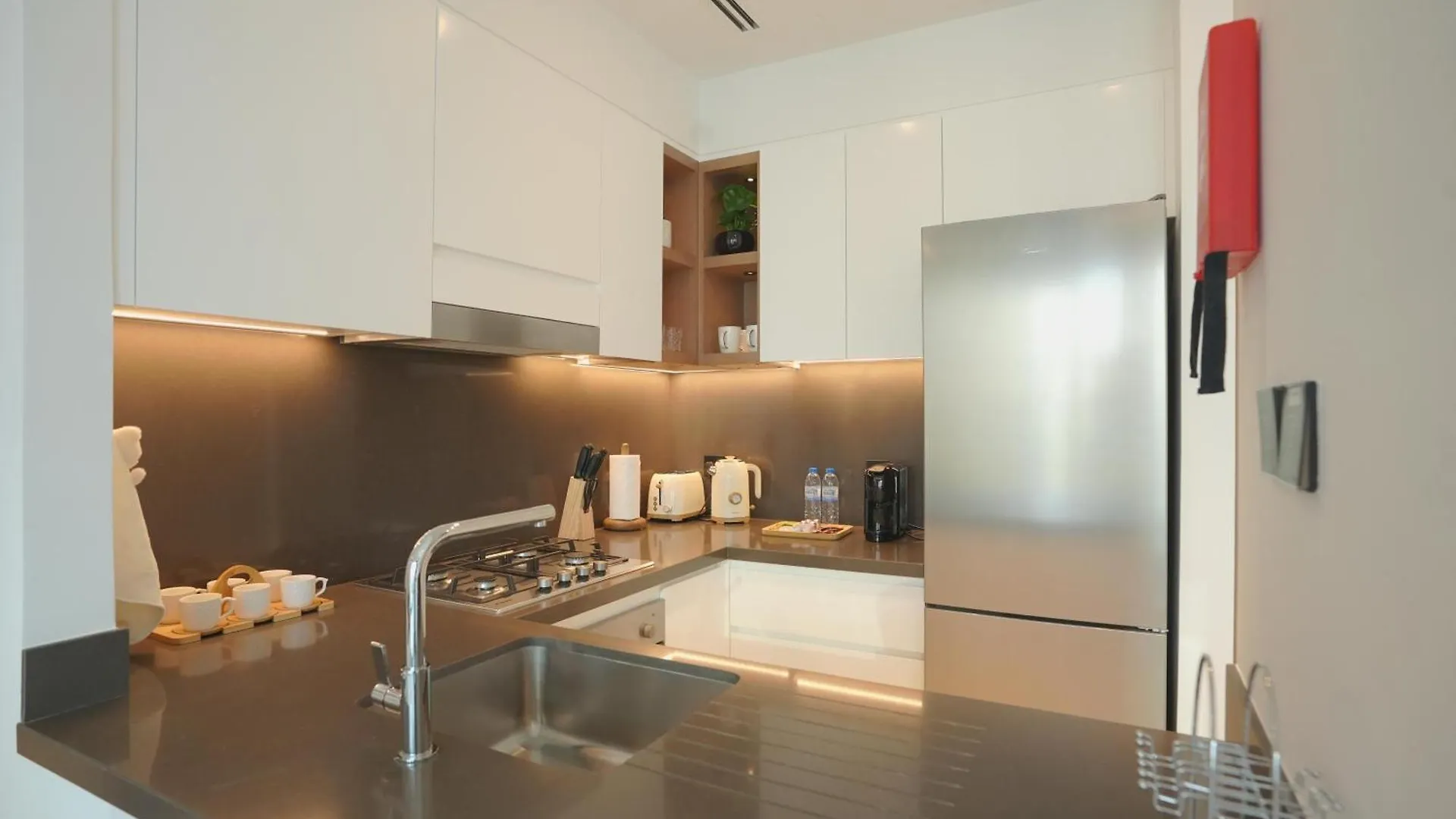 High-Rise Vida Marina Views Apartment Dubai 0*,  United Arab Emirates